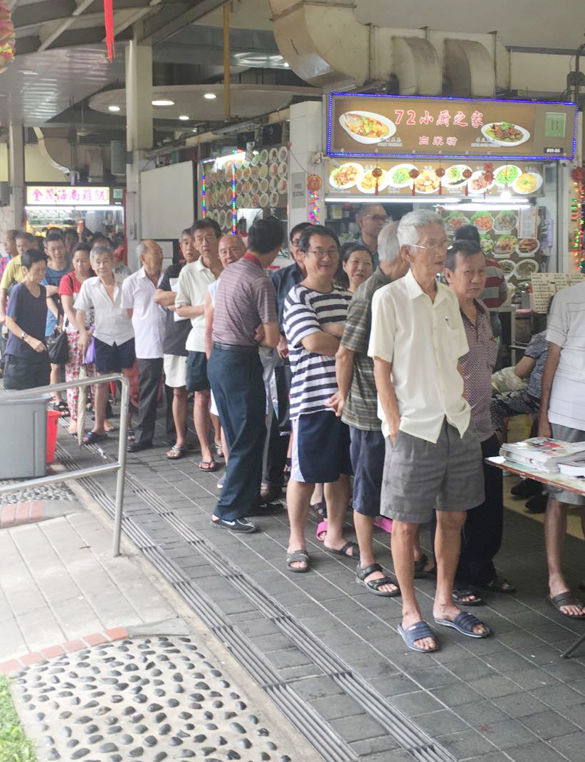 本报昨天在全岛5个地点送出600瓶,每瓶价值5元9角的品食XO酱。 本报昨天在全岛5个地点送出600瓶,每瓶价值5元9角的品食XO酱。